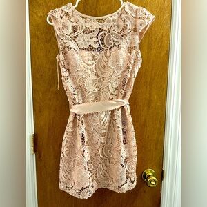 Adrianna Papell Lace Cap-Sleeve Illusion Sheath Dress!!